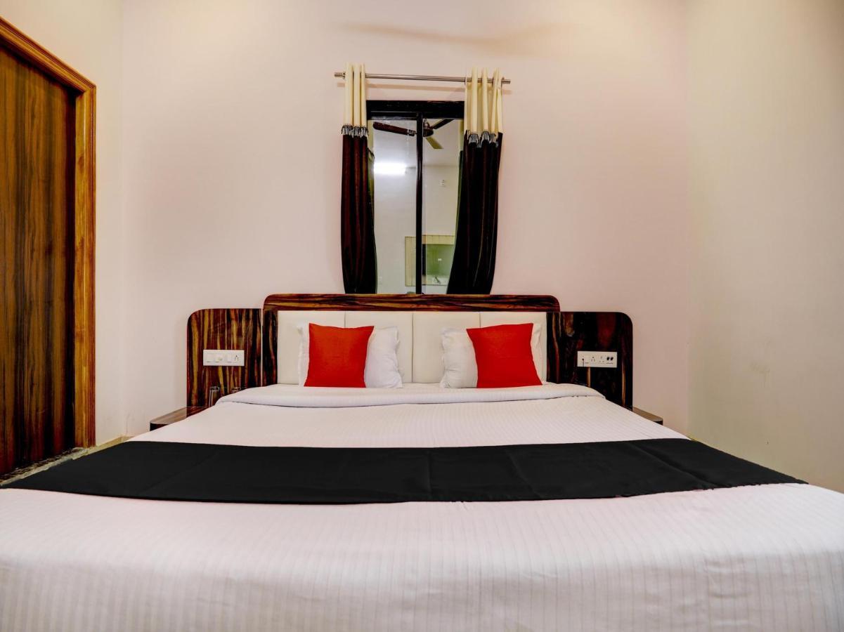 Capital O 72337 Hotel Konkan Tadka Mumbai Luaran gambar