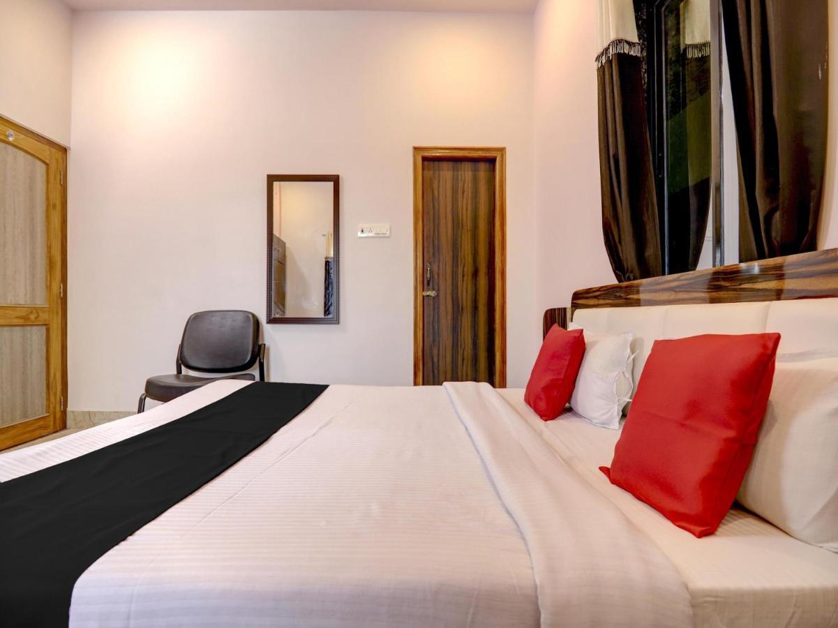 Capital O 72337 Hotel Konkan Tadka Mumbai Luaran gambar